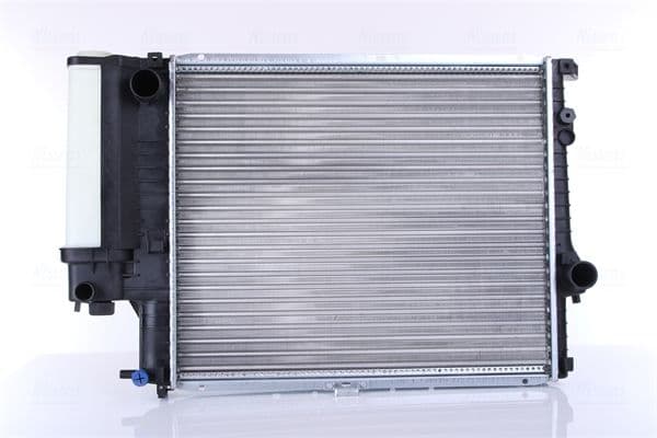 BMW 5 Serisi E39 1996-2003 M52 Su Radyatörü Otomatik Klimalı