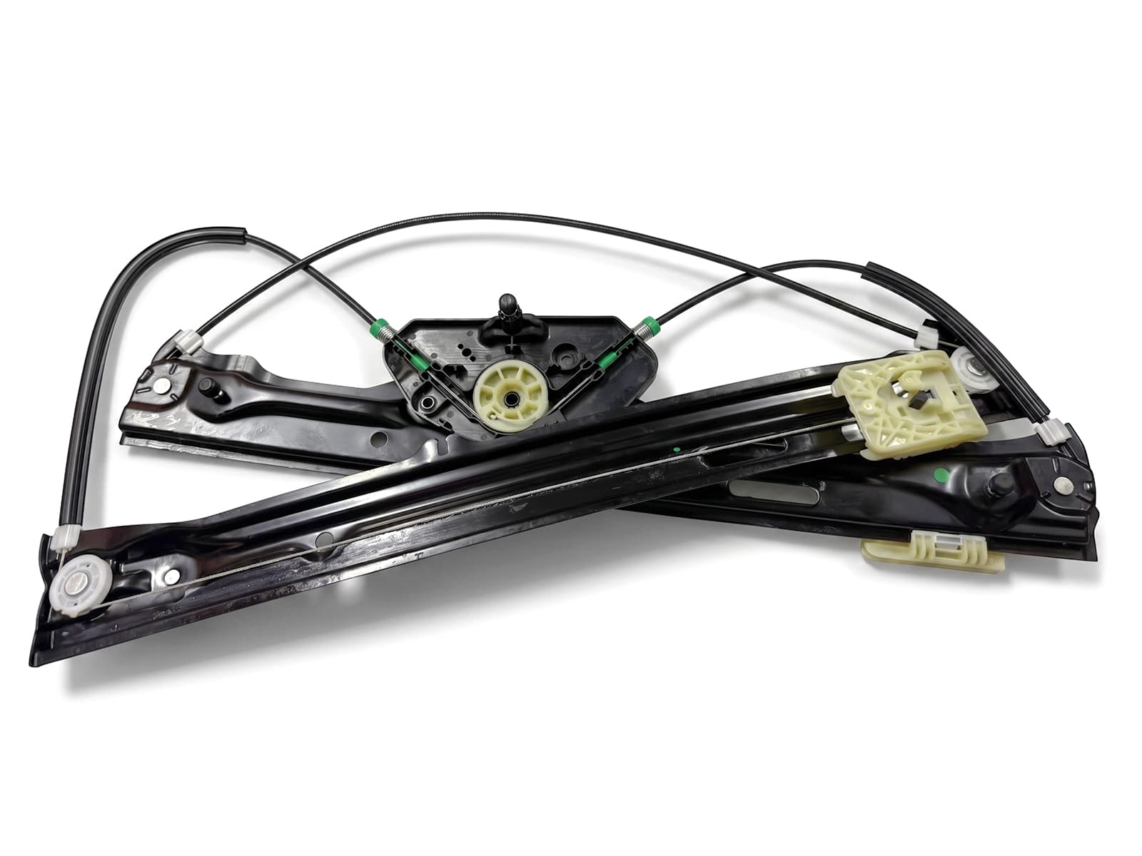 BMW X3 F25 2013-2018 Cam Krikosu Ön Sağ Motorsuz