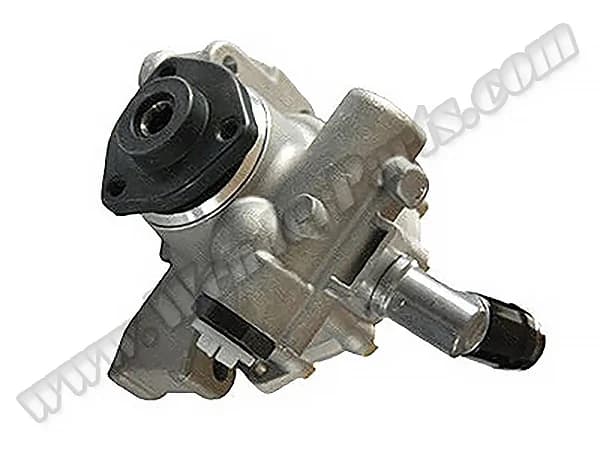 Mercedes Vito W638 OM611 Steering Pump