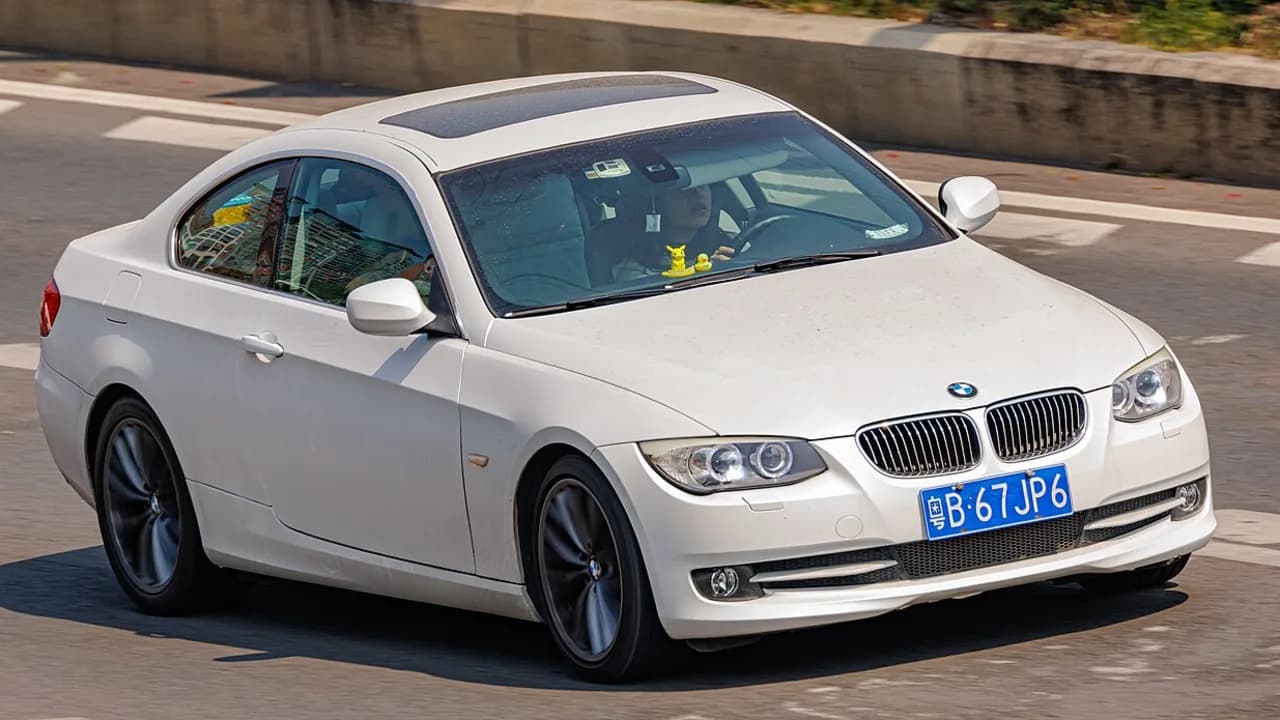BMW 3 Coupé · E92 araç görünümü
