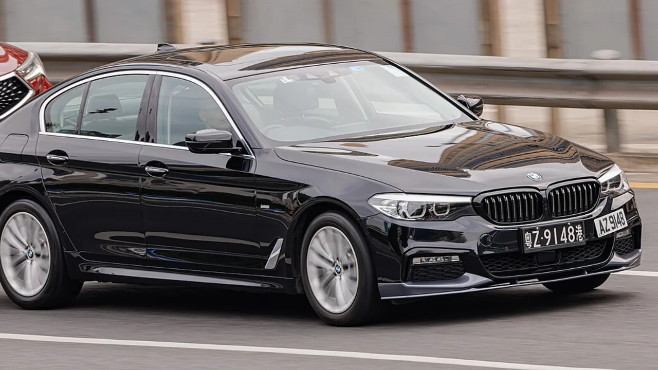 BMW 5 Series · G30 vehicle view