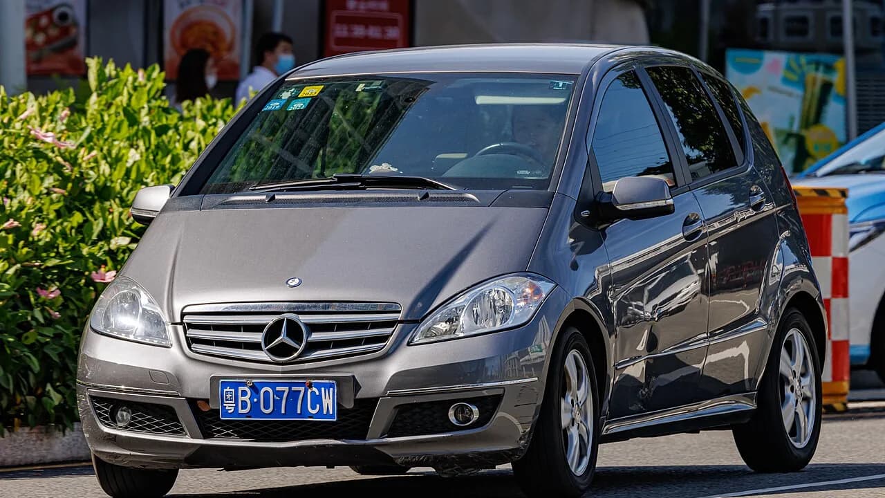 Mercedes-Benz A Series · W169 vehicle view