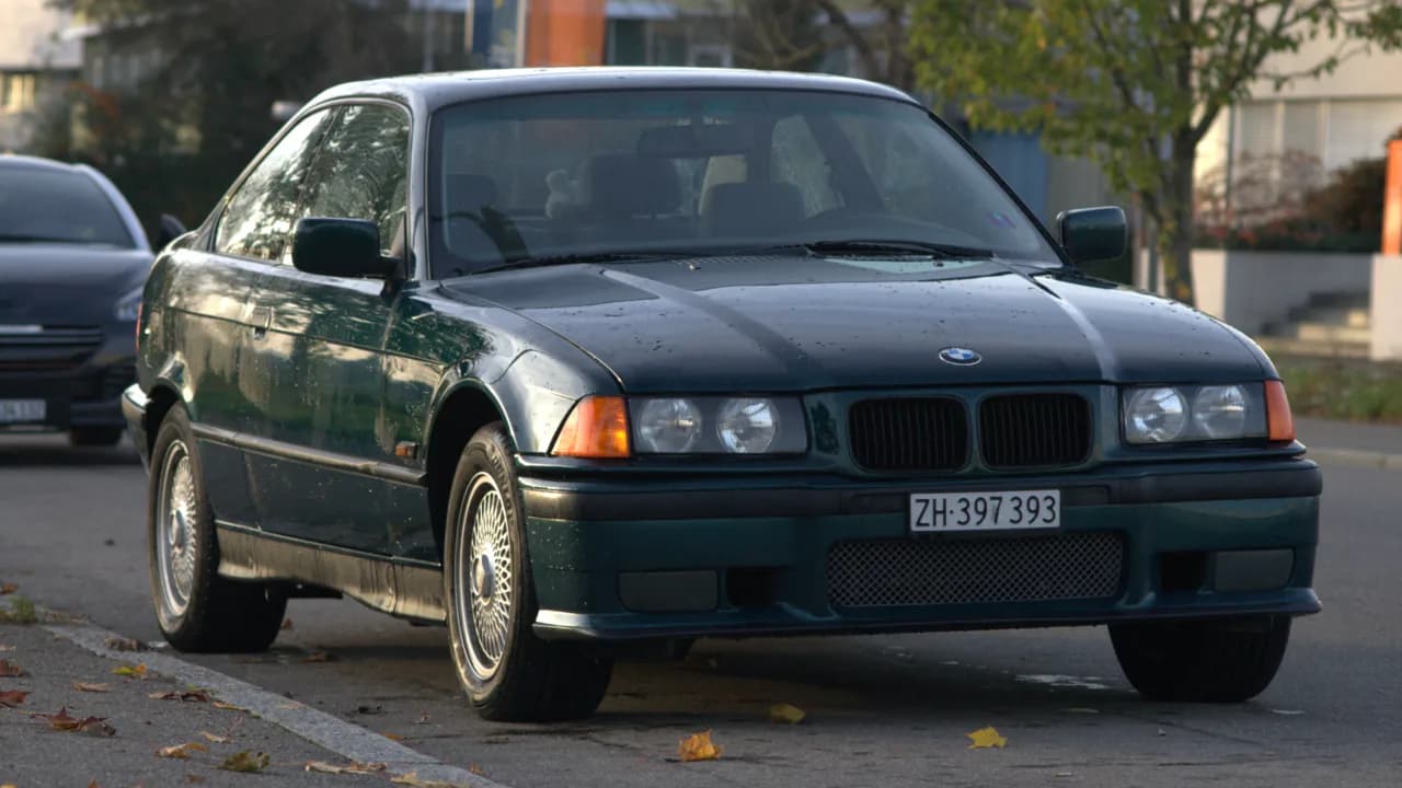 BMW 3 Serisi · E36 araç görünümü