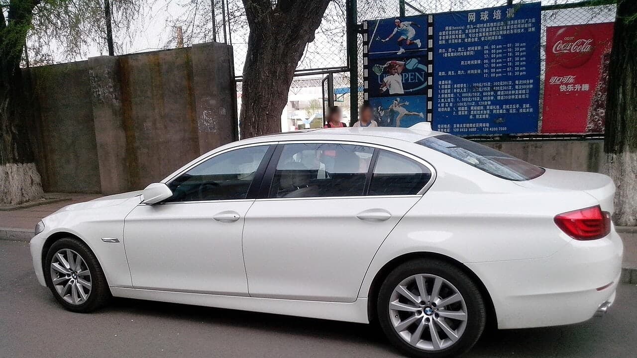 BMW 5 Long · F18 araç görünümü