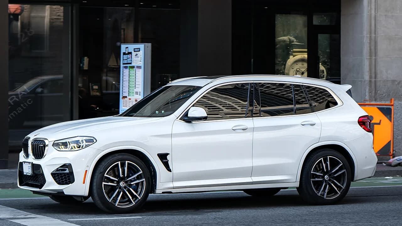 BMW X3 M · F97 araç görünümü