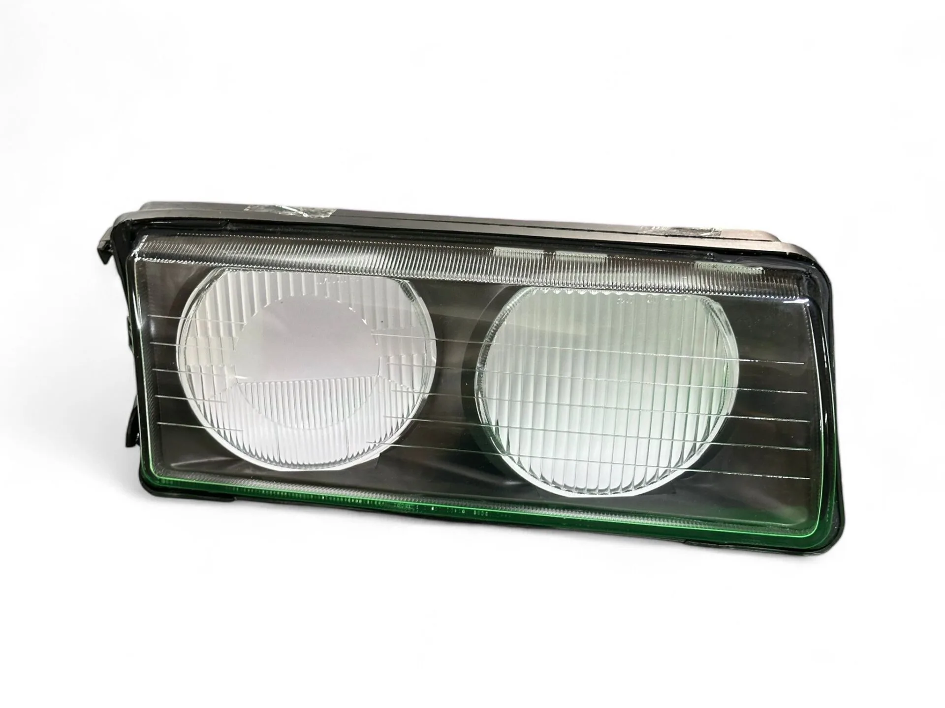 BMW E36 Far Camı Sağ Çerçeveli 91-99