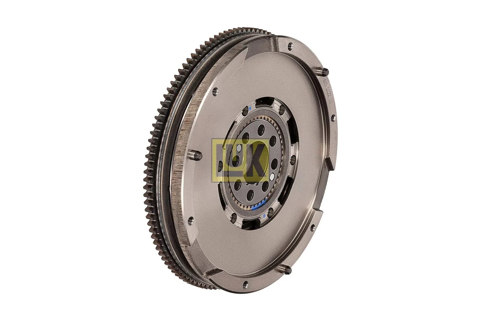 BMW X5 (E53) 3.0 Volan