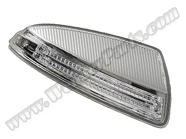 Mercedes C Serisi W204 2007-2013 Ayna Sinyali Sağ (Beyaz)