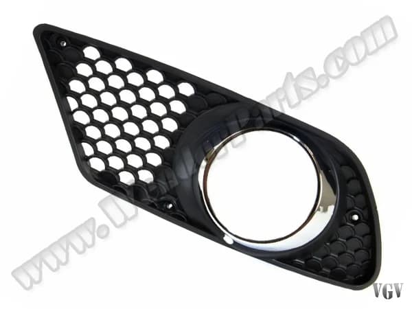 Mercedes C Serisi W204 AMG 2007-2013 Tampon Izgarası Ön Sol; Açık