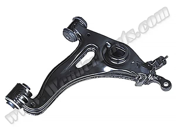 Mercedes C Serisi W202 1993-1999 Salıncak Ön Alt; Sağ; Demir