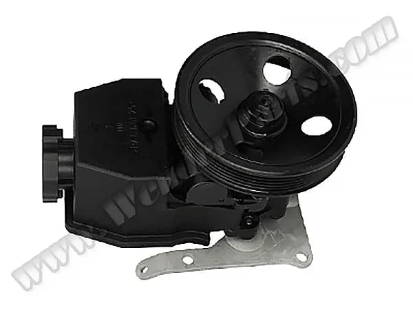 Mercedes C Serisi W203 2000-2007 Direksiyon Pompası