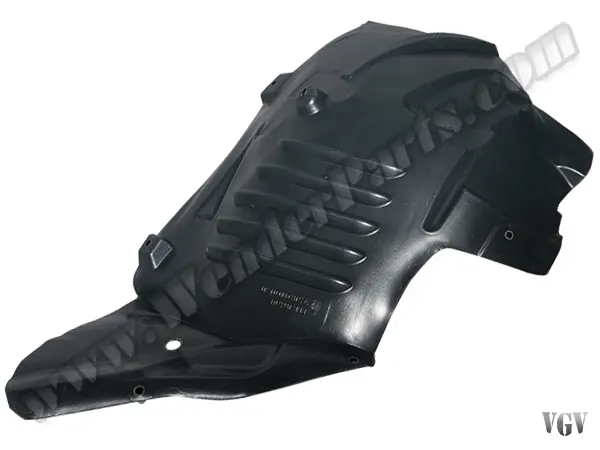 Mercedes W218 2011-2013 Çamurluk Davlumbazı Ön Sağ Ön Taraf