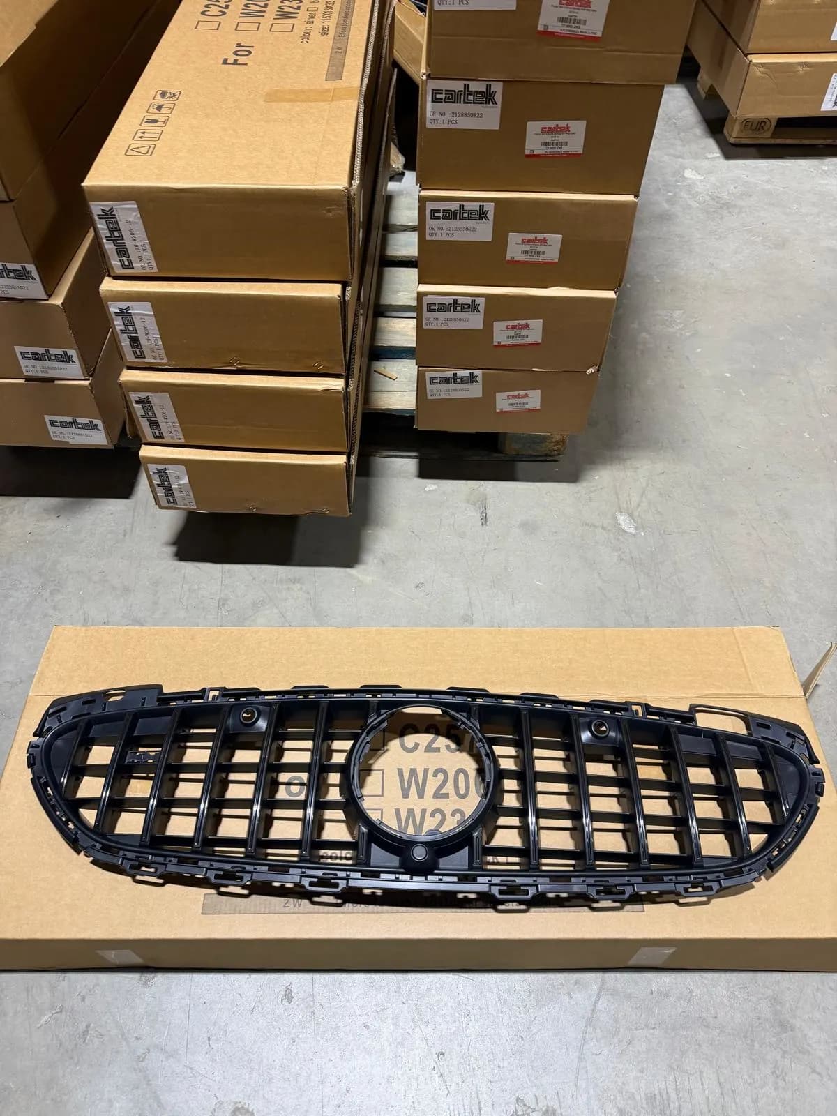 Mercedes C Series W206 Grille Gtr AMG63 Camera Drilled Chrome 2021+