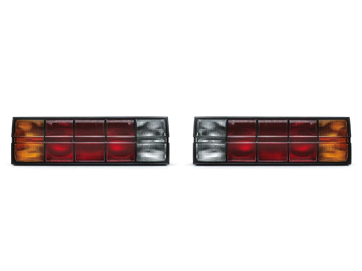 BMW 3 Series E30 1988-1991 Complete Tail Light (Startec)