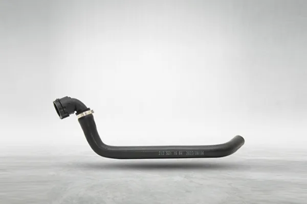Mercedes W207 Additional Radiator Hose