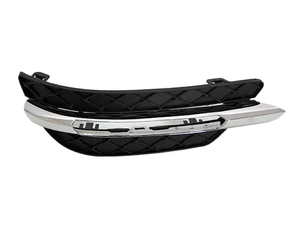 Mercedes C Serisi W204 2007-2013 Tampon Izgarası Ön Sol, Kapalı, Gündüz Far Çerçeveli