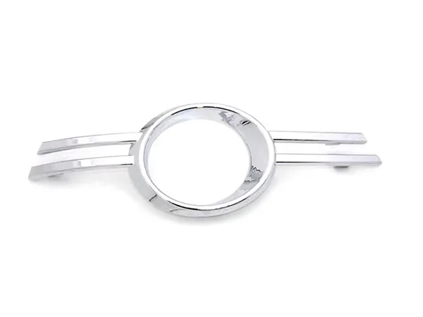 Mercedes C Serisi W204 2007-2013 Sis Far Çerçevesi Sol; Krom