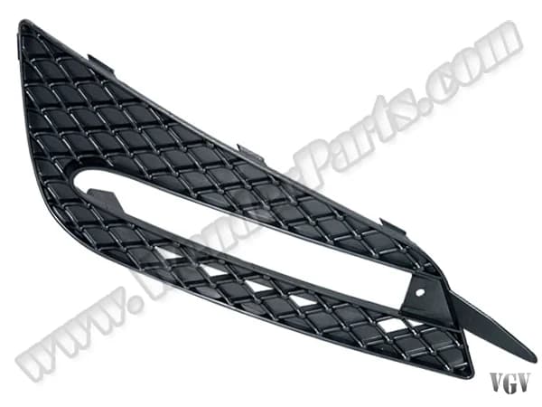 Mercedes R Serisi W251 2007-2009 Tampon Izgarası Ön Sağ