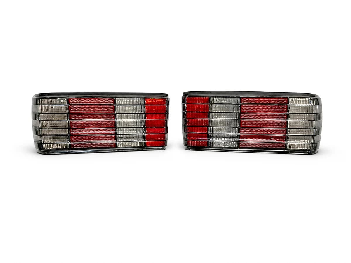 Mercedes W126 Kasa 1979-1991 Komple Stop Füme Sinyal