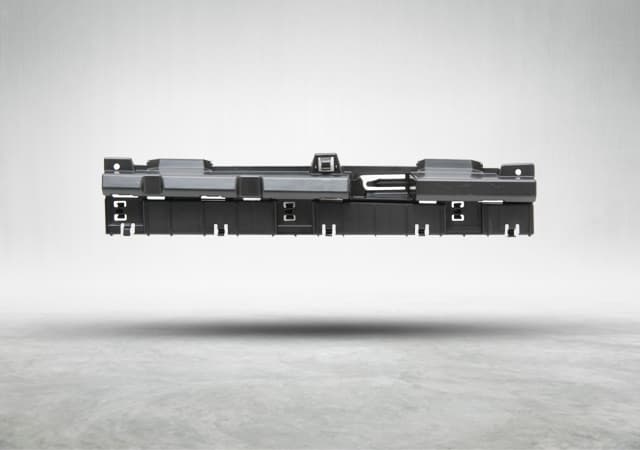 BMW 3 Serisi F34 Marşpiye Braketi Ön İç Sağ
